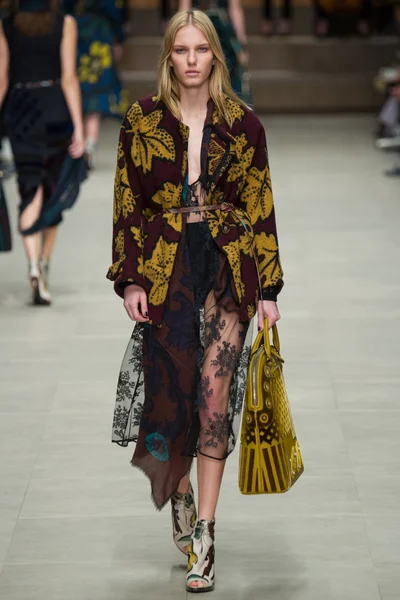 Look 40